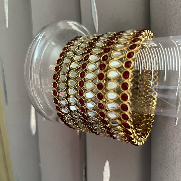 Indian Bangles - Picture 3 of 6